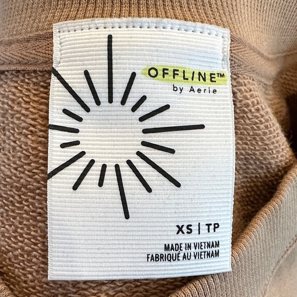 Aerie Camel V-Neck Cropped Sweatshirt - Picture 2 of 4